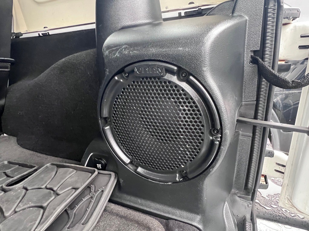 2011 Jeep Wrangler Unlimited Image 10