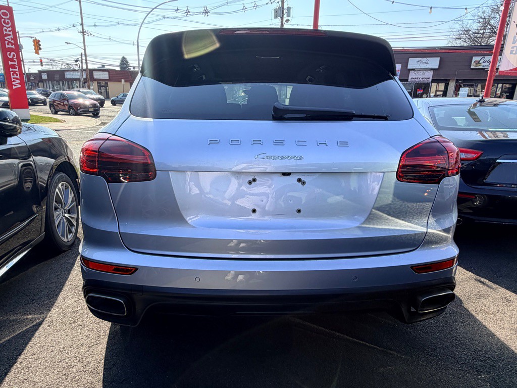 2018 Porsche Cayenne Image 4