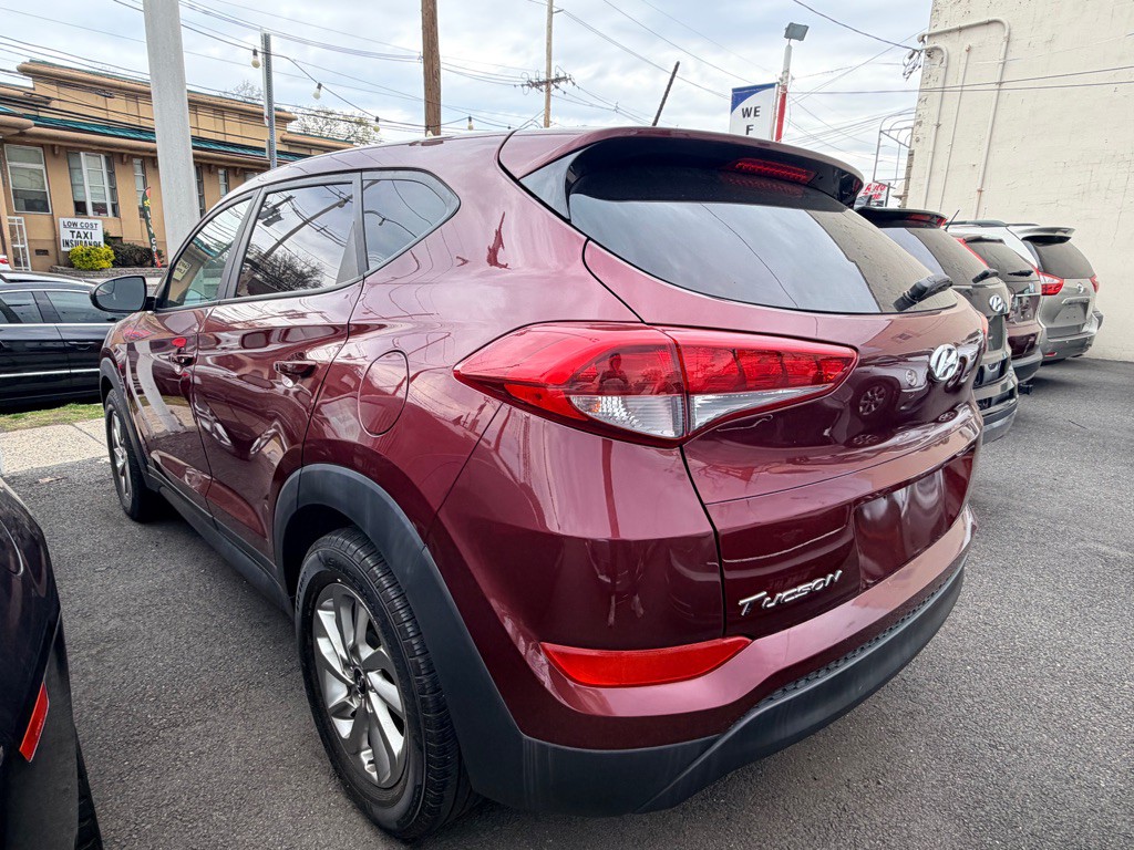 2017 Hyundai Tucson Image 4