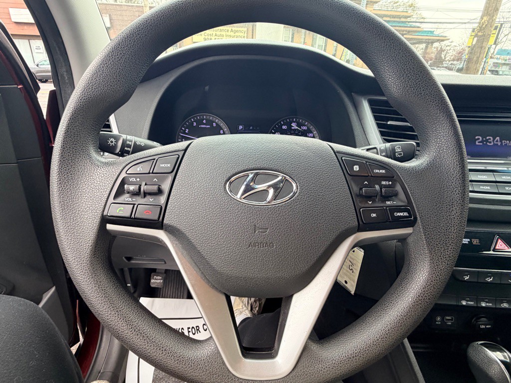 2017 Hyundai Tucson Image 12