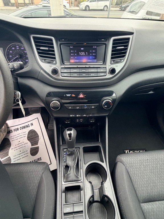 2017 Hyundai Tucson Image 15