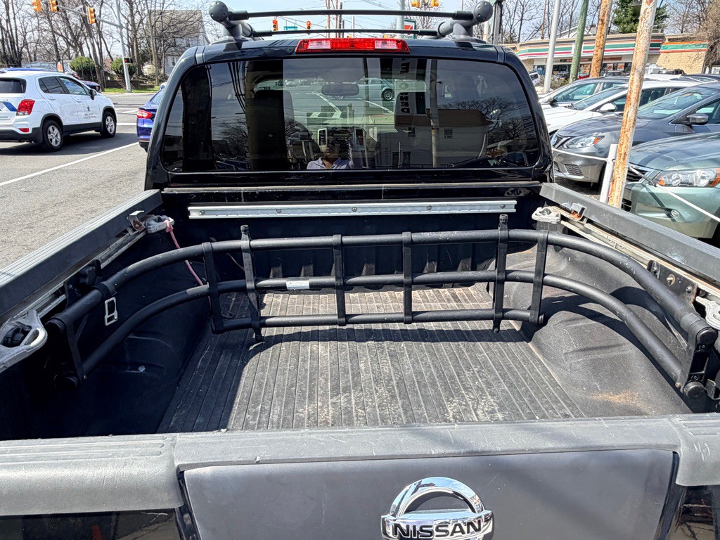 2011 Nissan Frontier Image 7