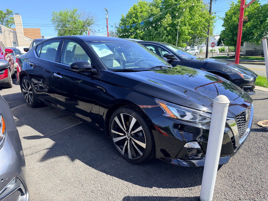 2019 Nissan Altima Image 3