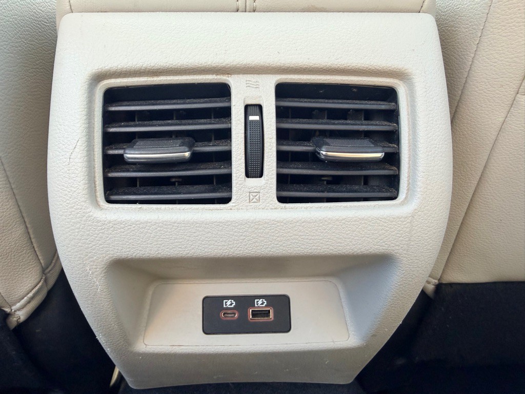 2019 Nissan Altima Image 8