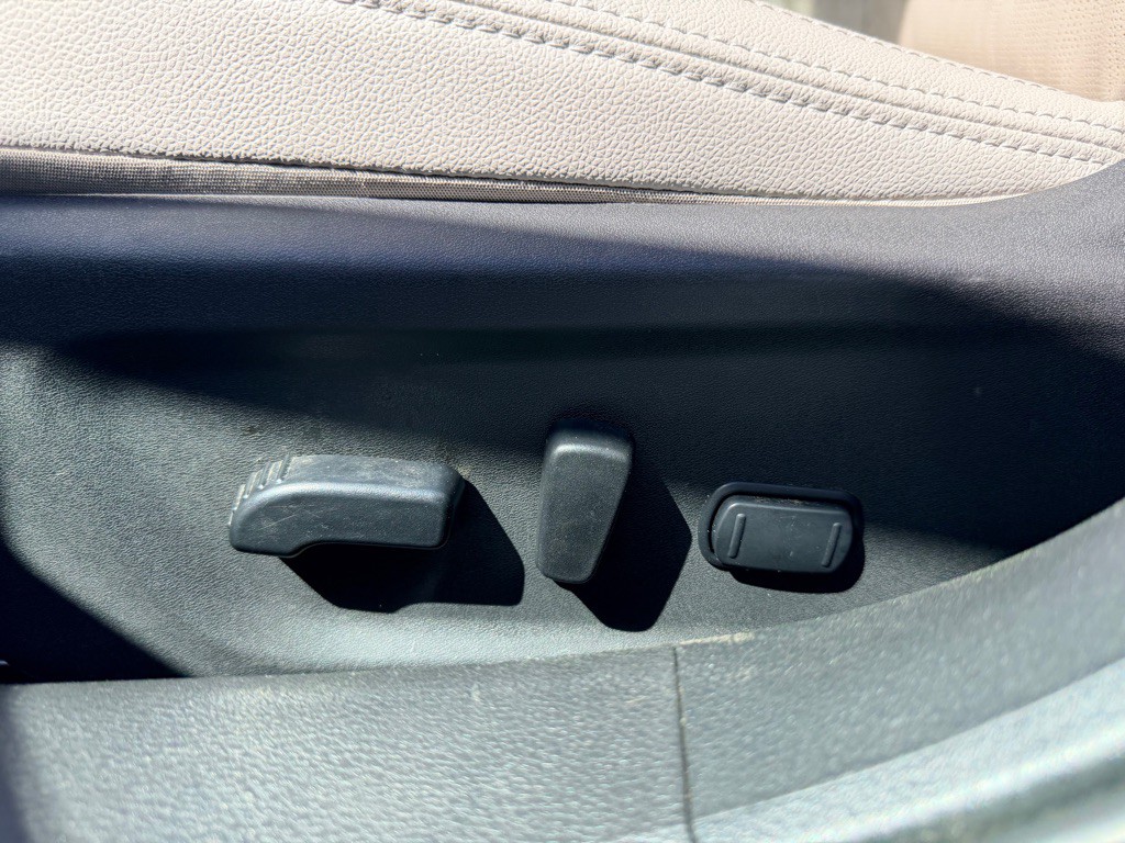 2019 Nissan Altima Image 10