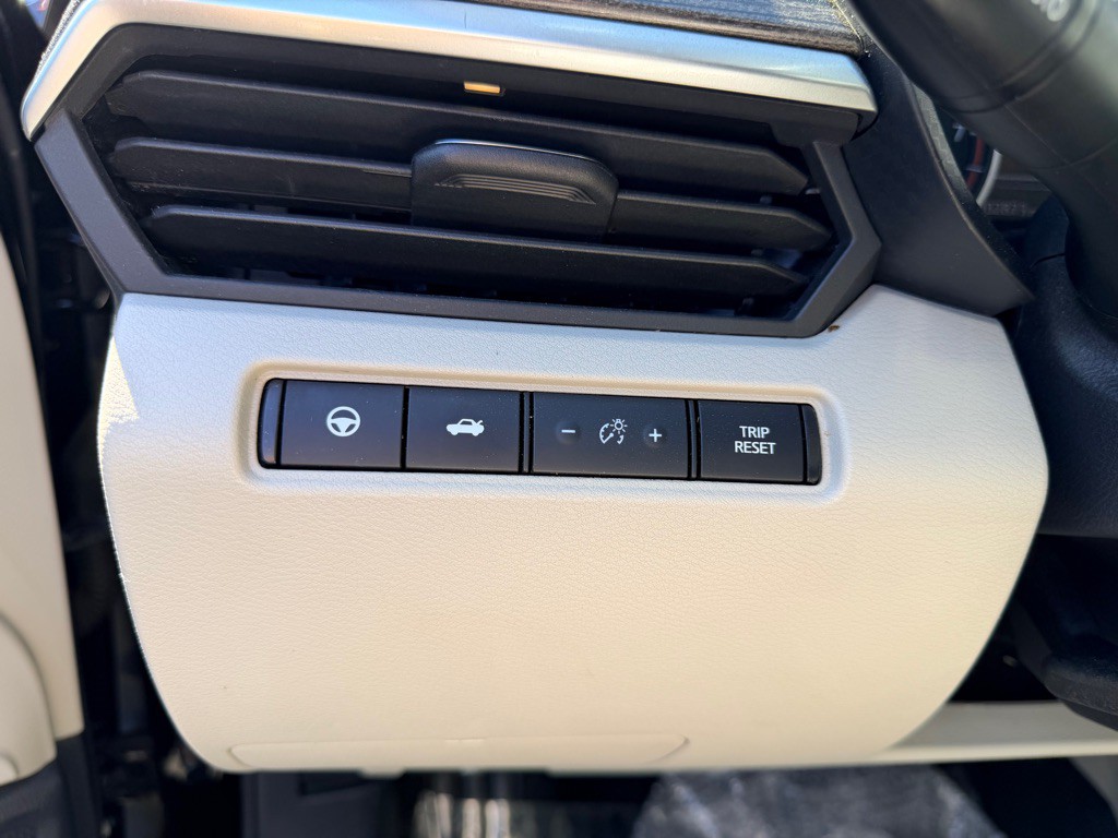 2019 Nissan Altima Image 13