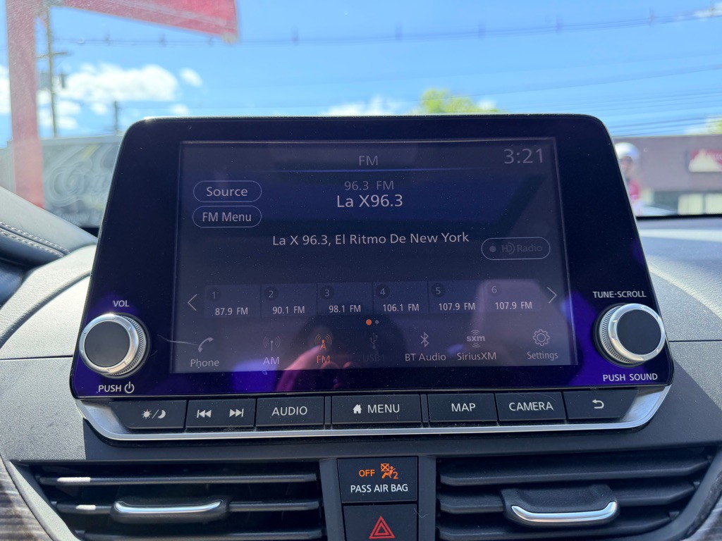 2019 Nissan Altima Image 20