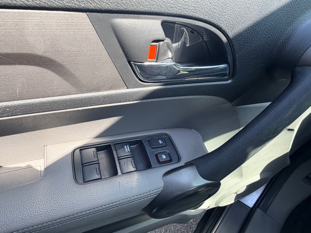 2010 Honda CR-V Image 11
