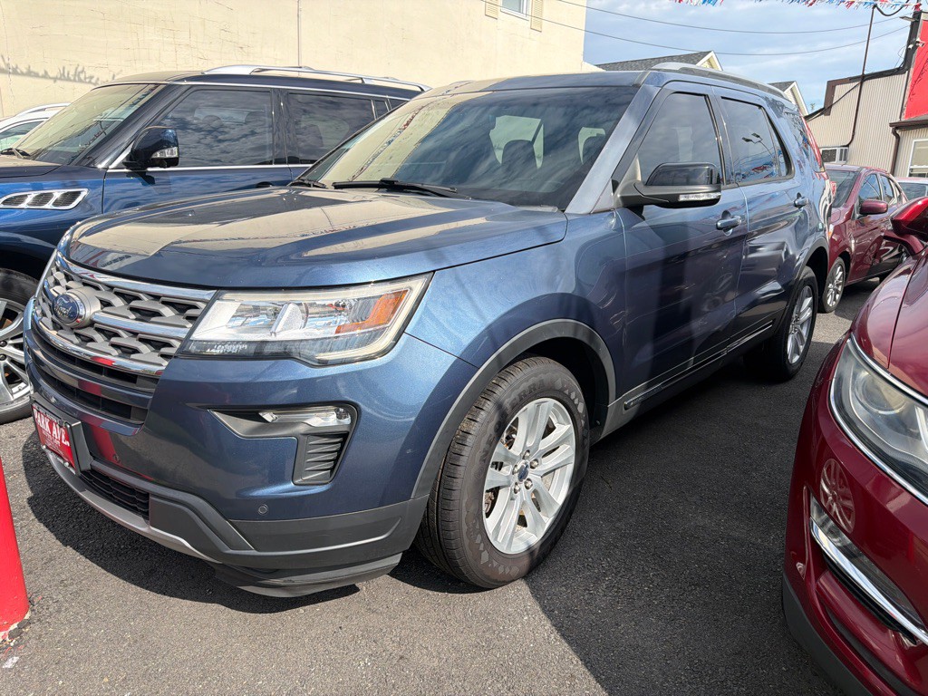 2018 Ford Explorer Image 2