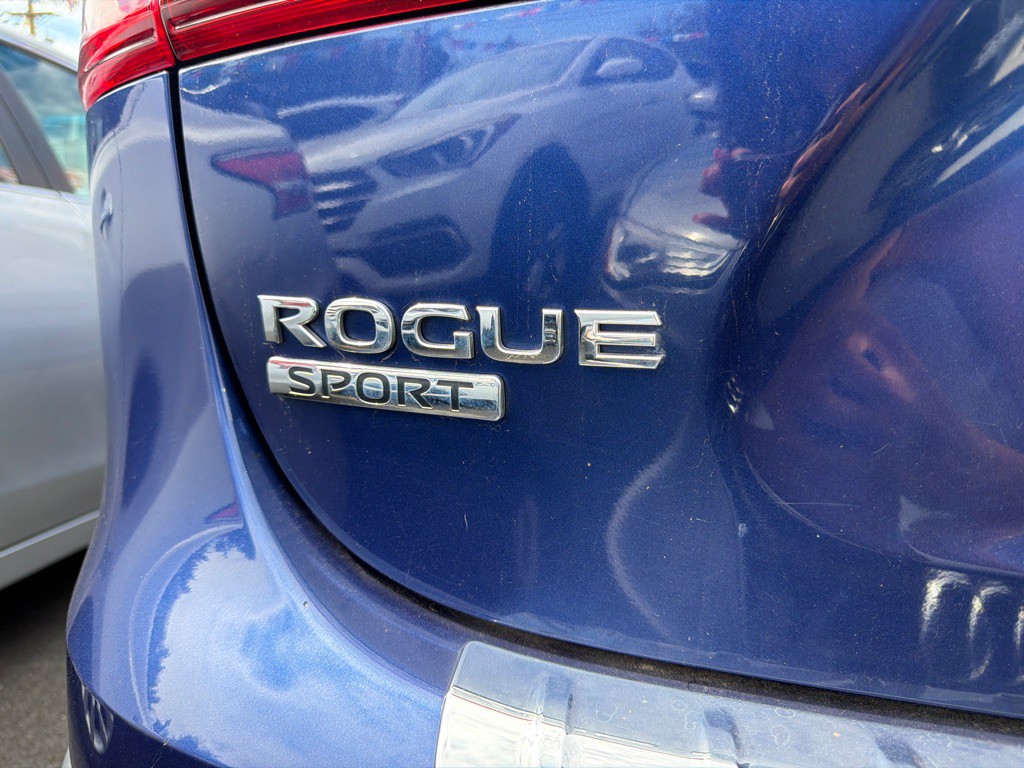 2017 Nissan Rogue Image 7