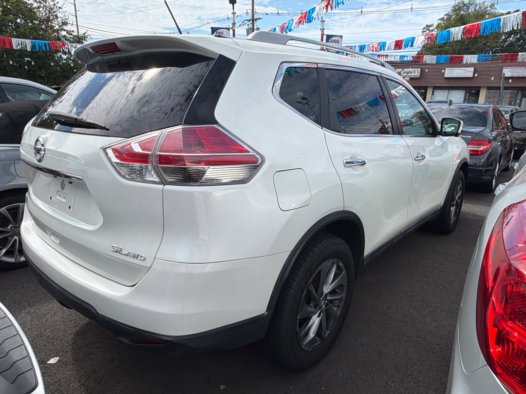 2015 Nissan Rogue Image 4