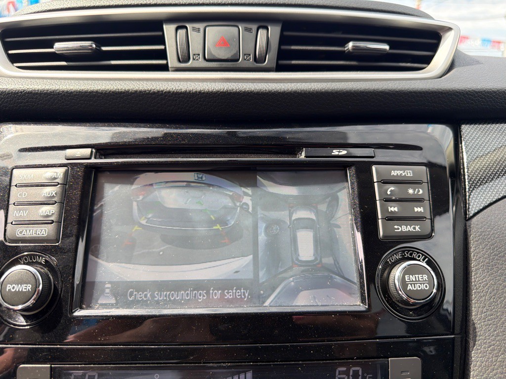 2015 Nissan Rogue Image 19