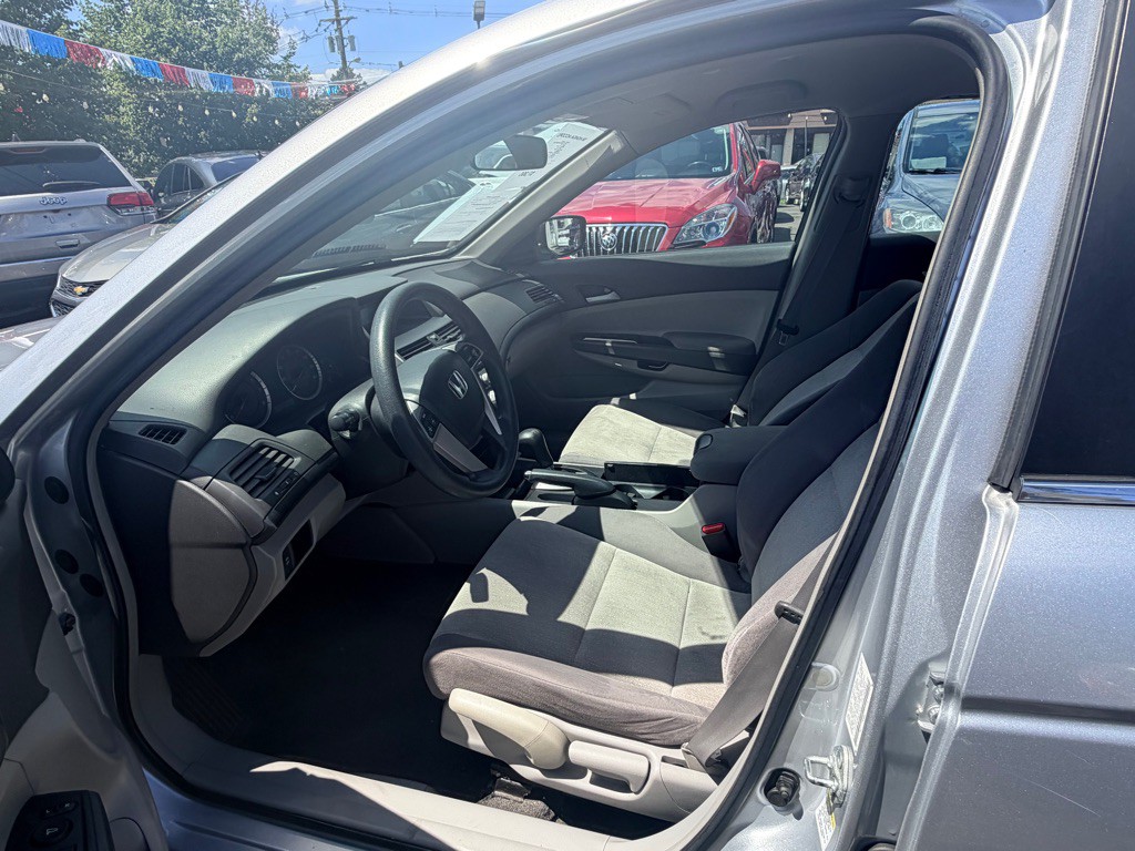 2008 Honda Accord Image 7