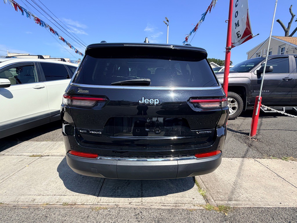 2021 Jeep Grand Cherokee Image 4