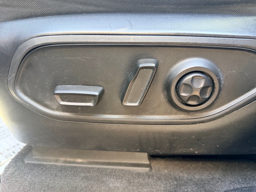 2021 Jeep Grand Cherokee Image 16