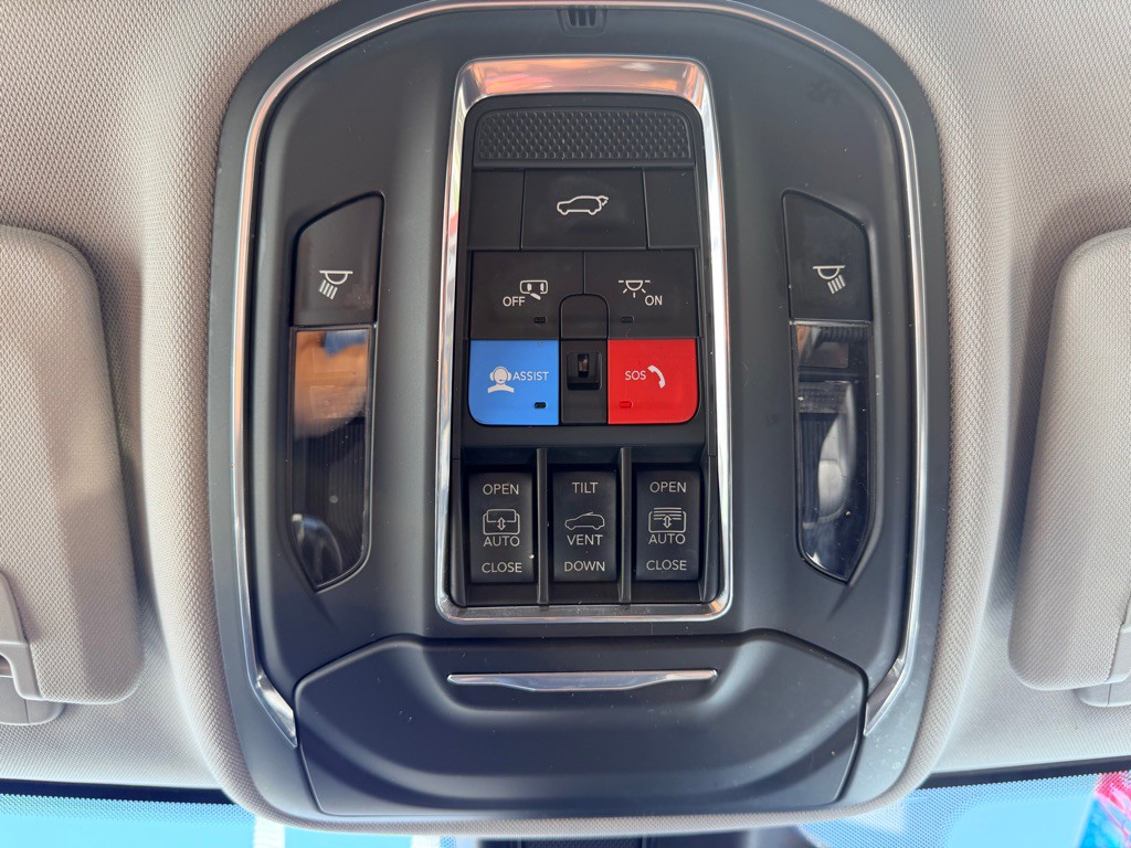 2021 Jeep Grand Cherokee Image 34