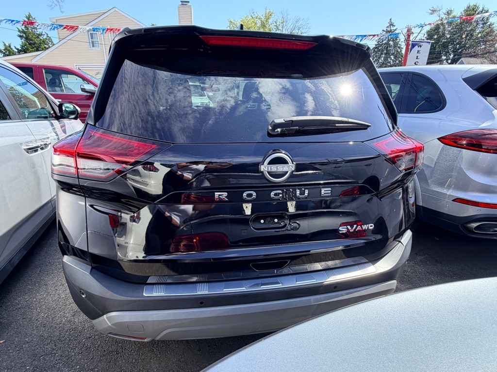2023 Nissan Rogue Image 5