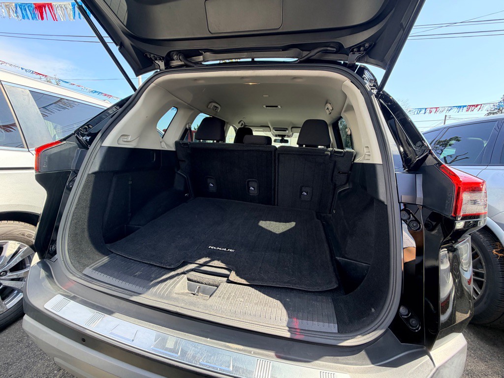2023 Nissan Rogue Image 9