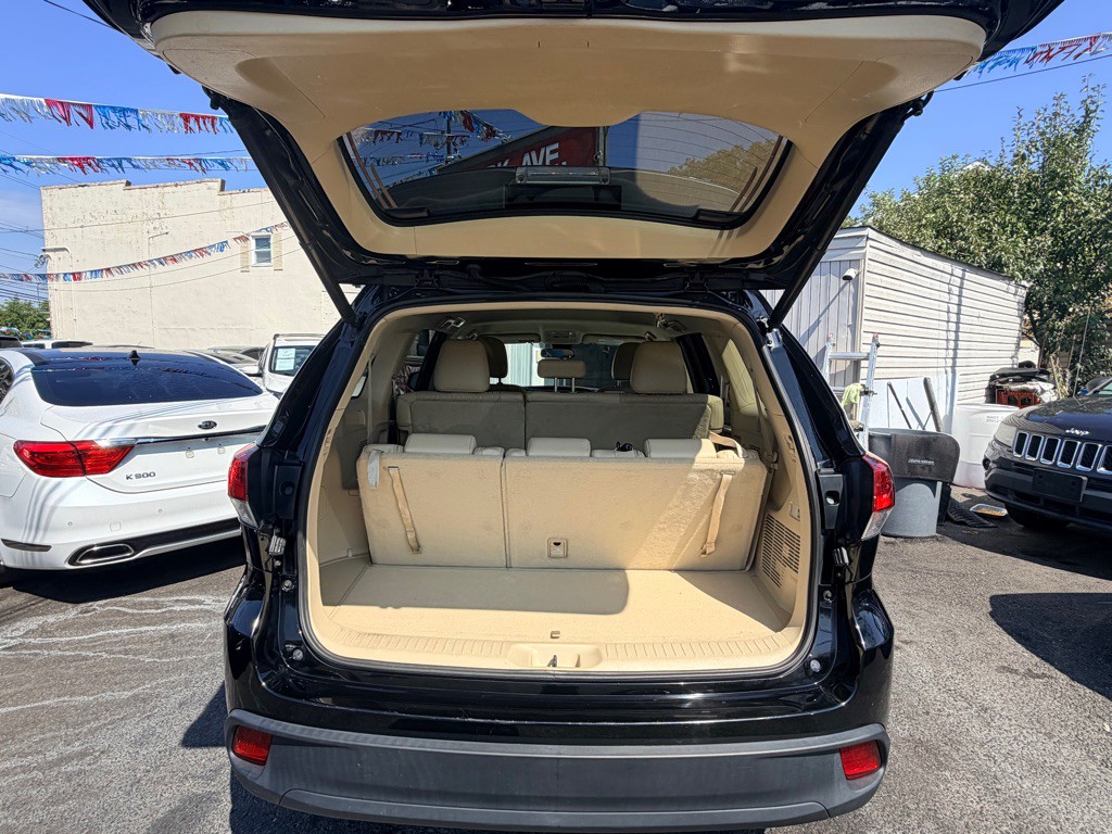 2019 Toyota Highlander Image 8