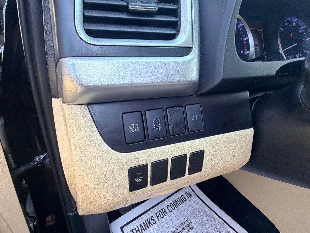 2019 Toyota Highlander Image 17