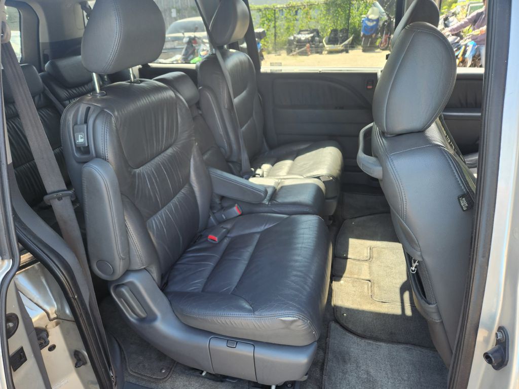 2007 Honda Odyssey Image 12
