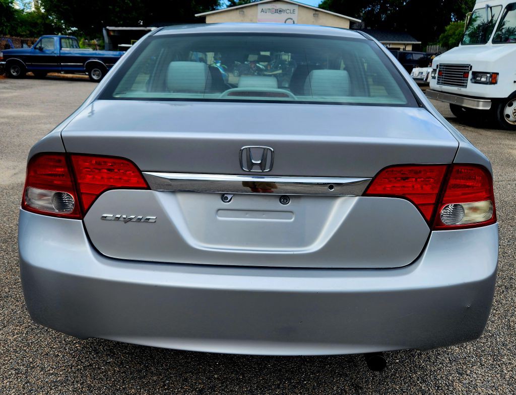 2010 Honda Civic Image 7