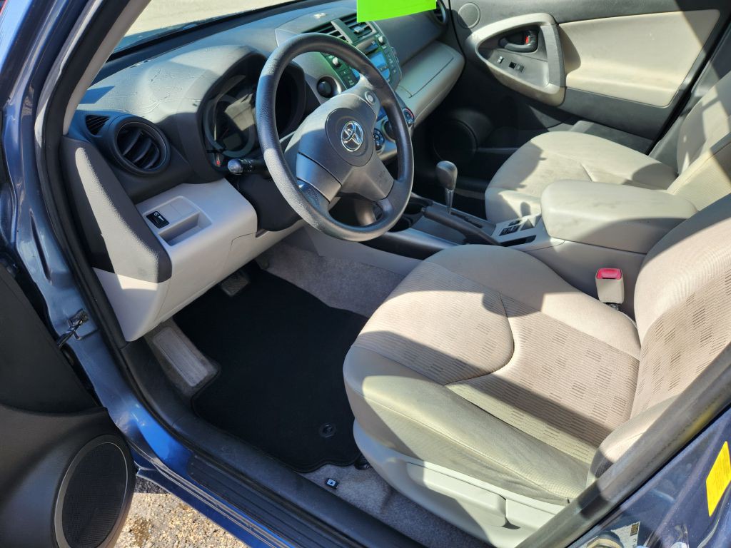 2010 Toyota Rav4 Image 9