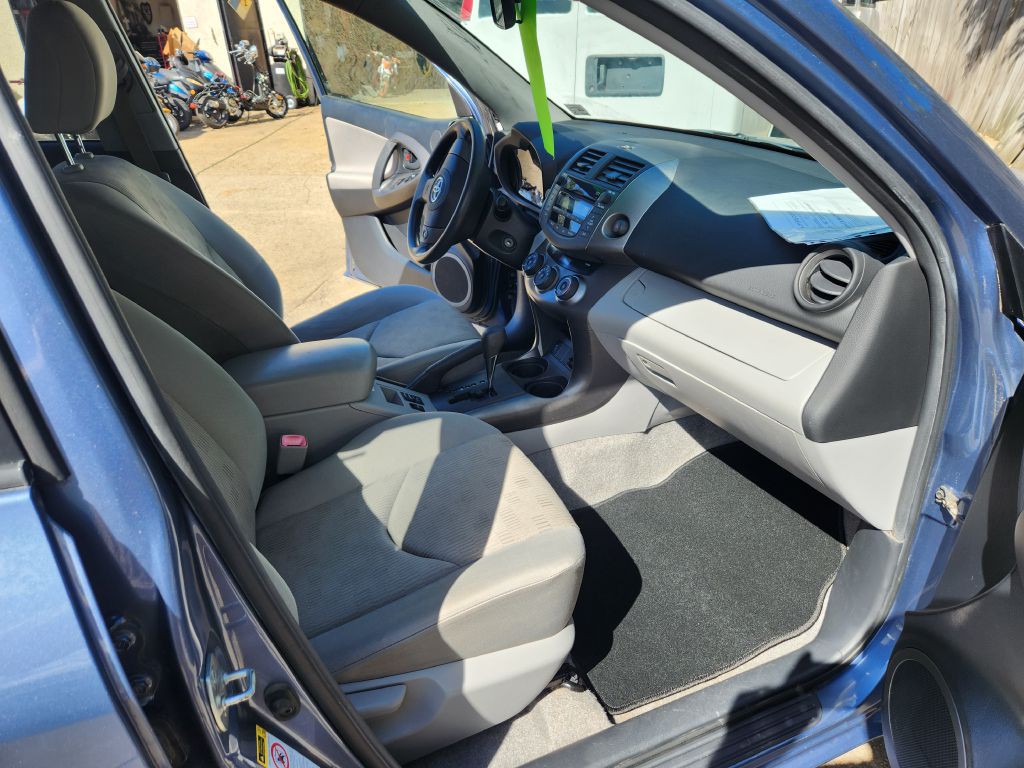 2010 Toyota Rav4 Image 11