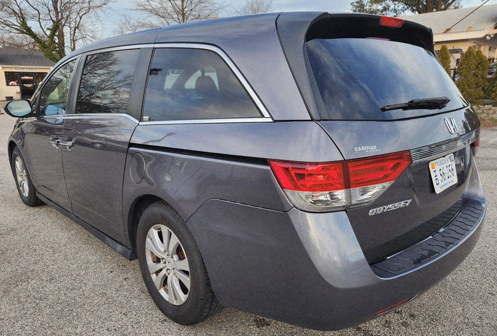 2015 Honda Odyssey Image 6