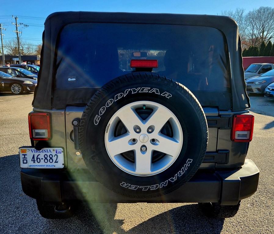 2017 Jeep Wrangler Image 7