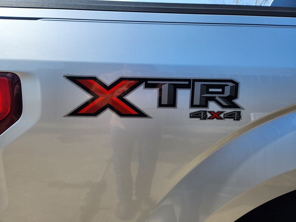 2017 Ford F-150 Image 9