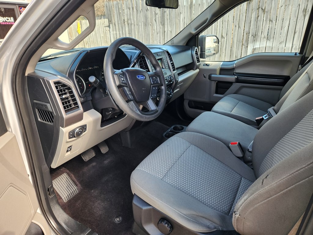 2017 Ford F-150 Image 12