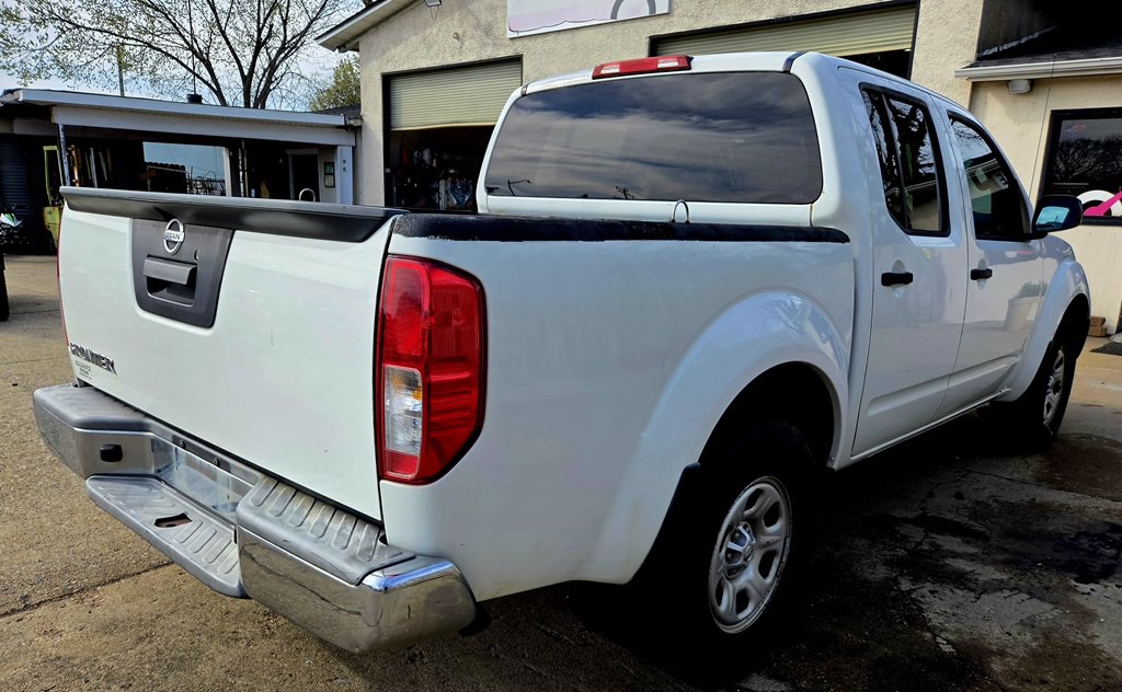 2014 Nissan Frontier Image 8