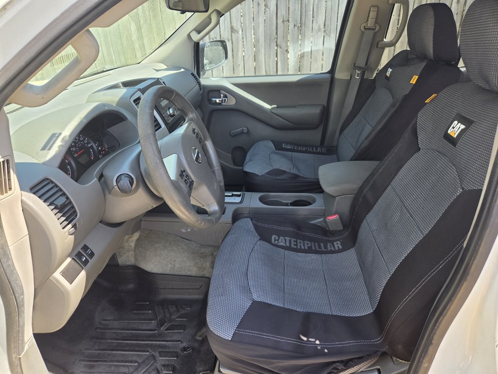 2014 Nissan Frontier Image 10