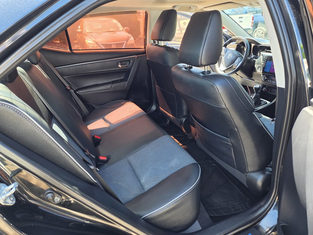 2014 Toyota Corolla Image 13