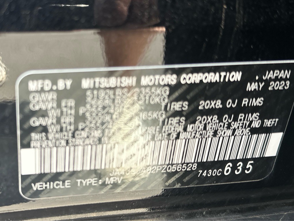 2023 Mitsubishi Outlander Image 28