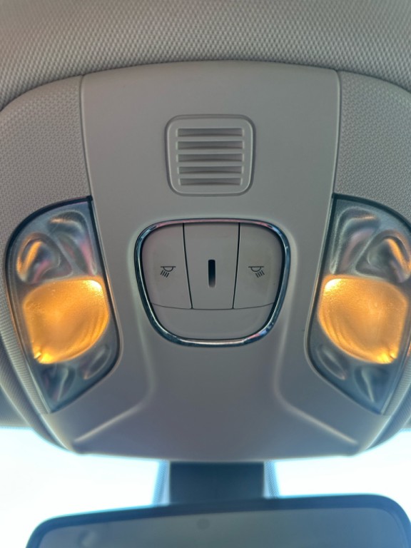 2020 Jeep Compass Image 21