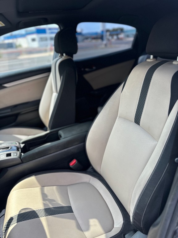 2019 Honda Civic Image 17