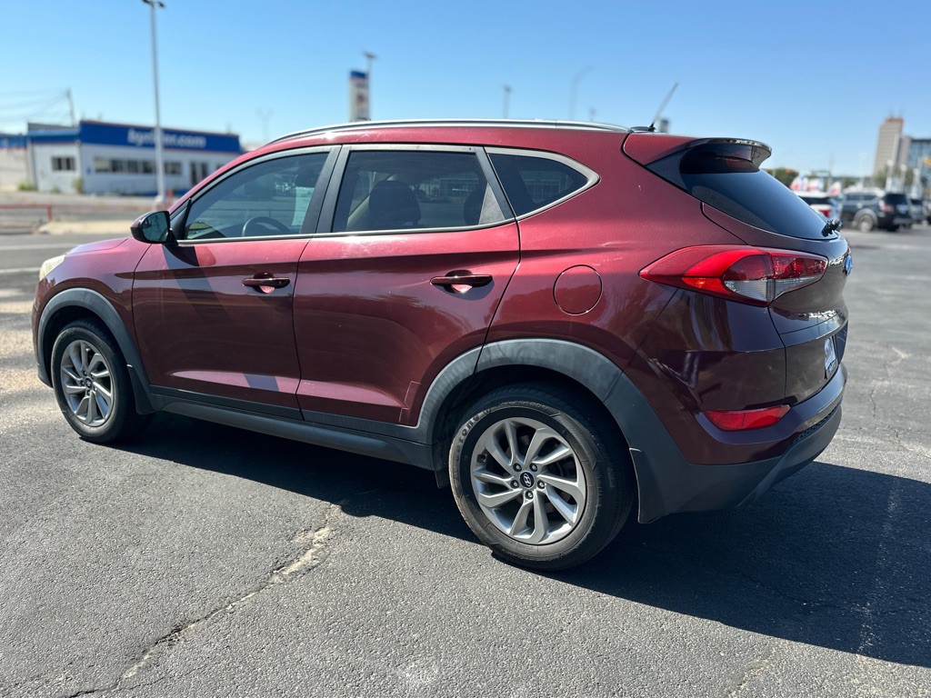 2016 Hyundai Tucson Image 10