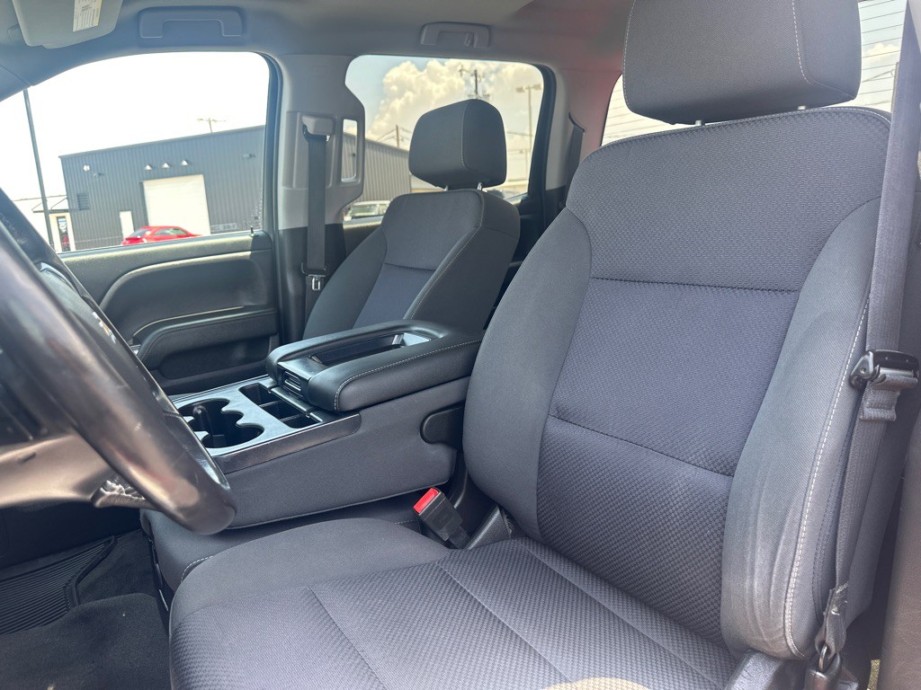 2018 Chevrolet Silverado 1500 Image 17