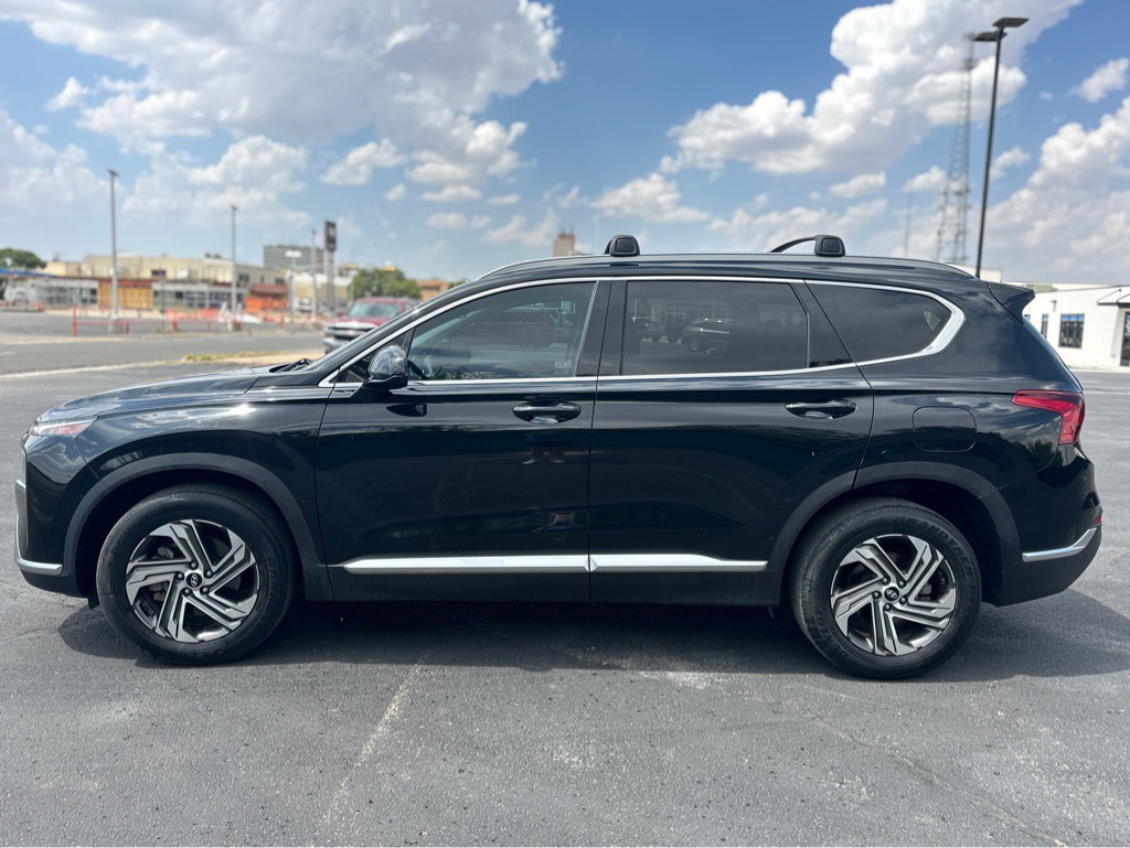 2022 Hyundai Santa Fe Image 2