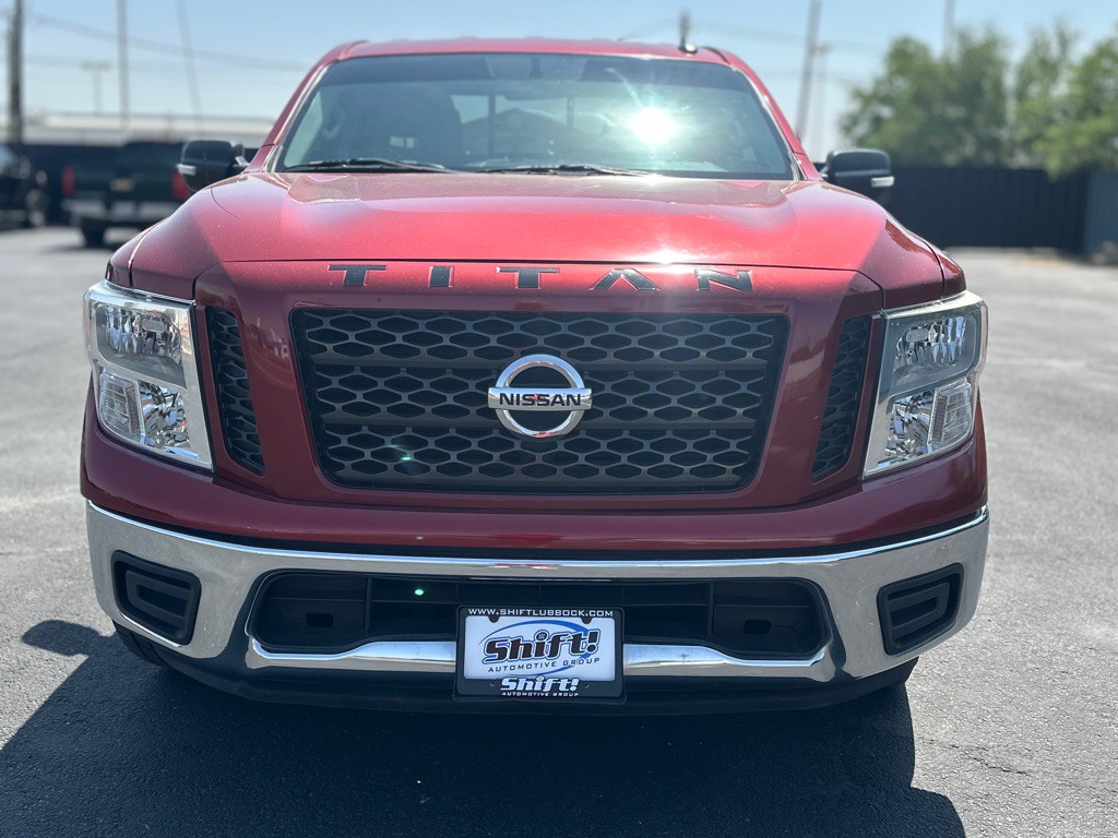 2019 Nissan Titan Image 4