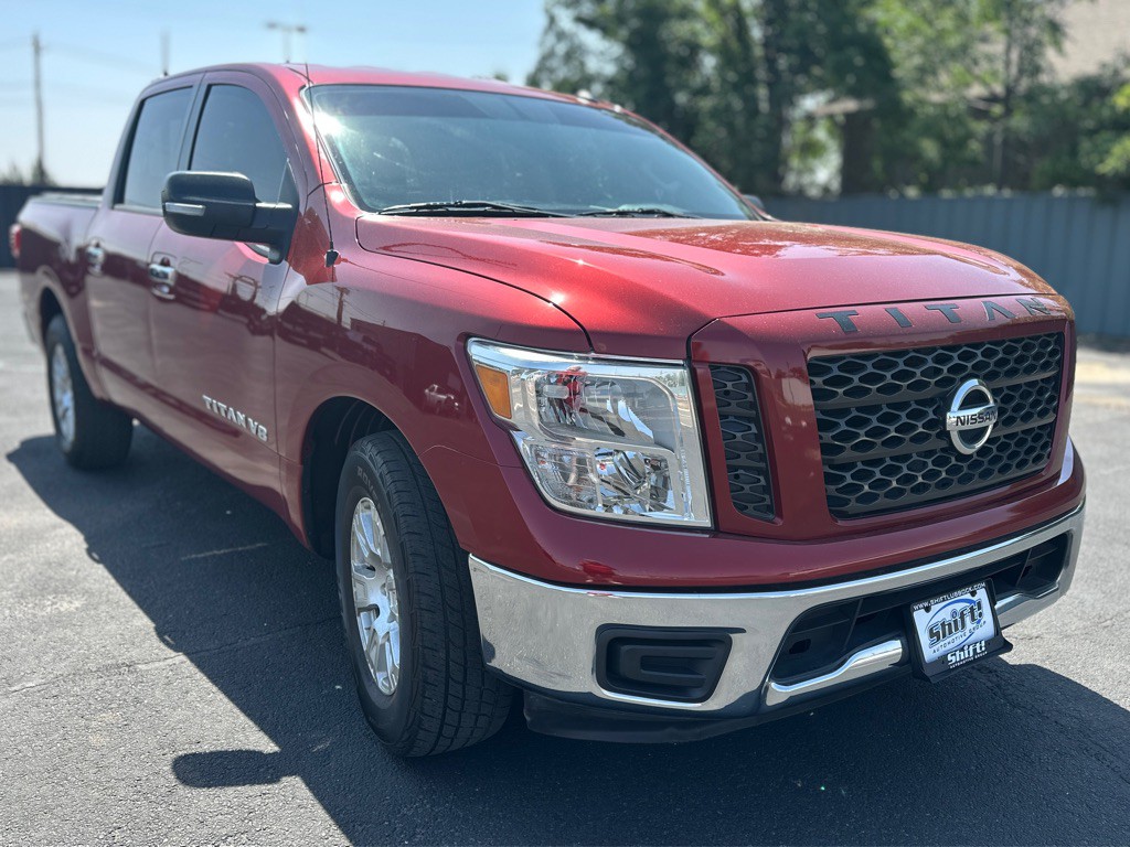 2019 Nissan Titan Image 5
