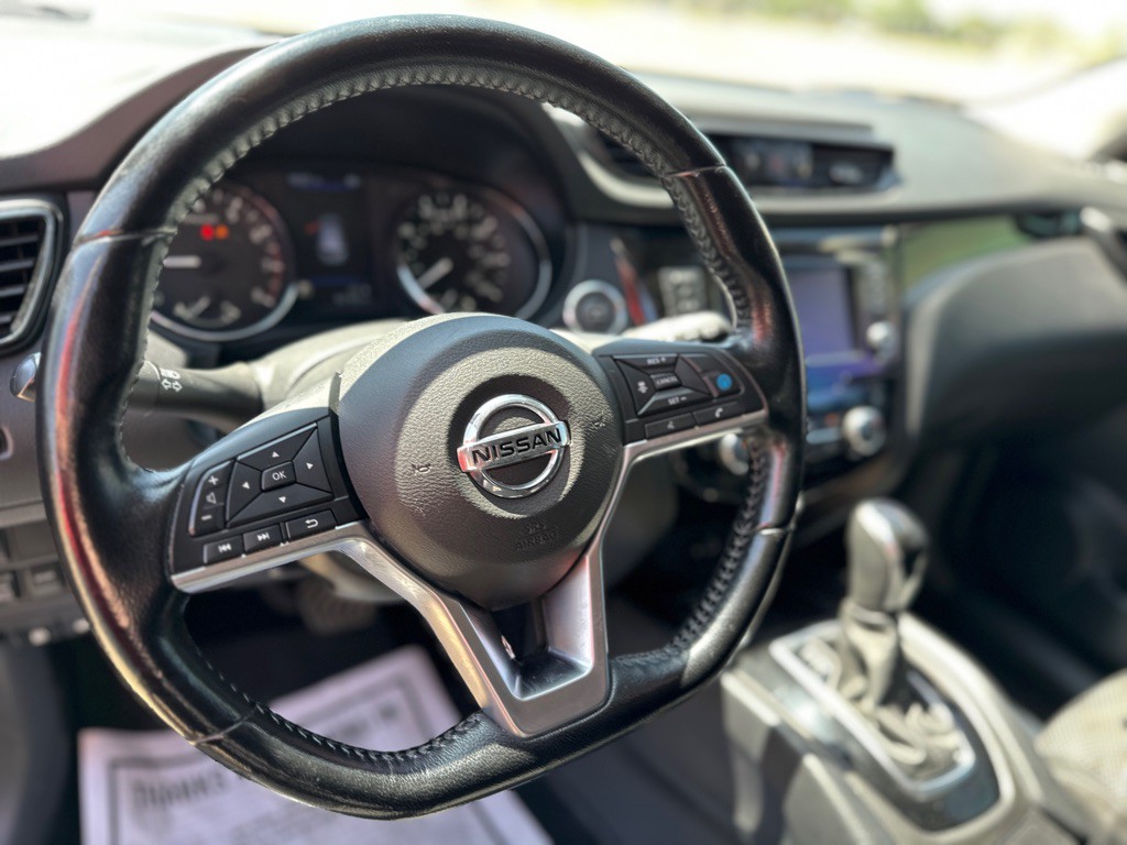 2021 Nissan Rogue Image 16