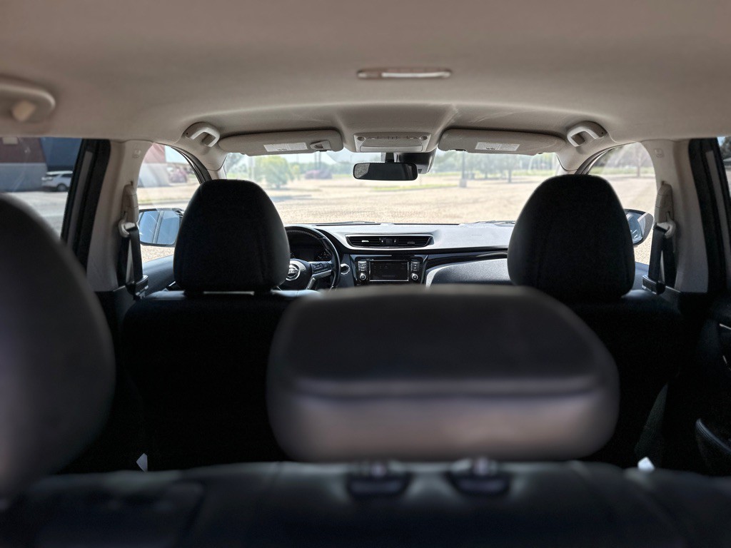 2021 Nissan Rogue Image 30
