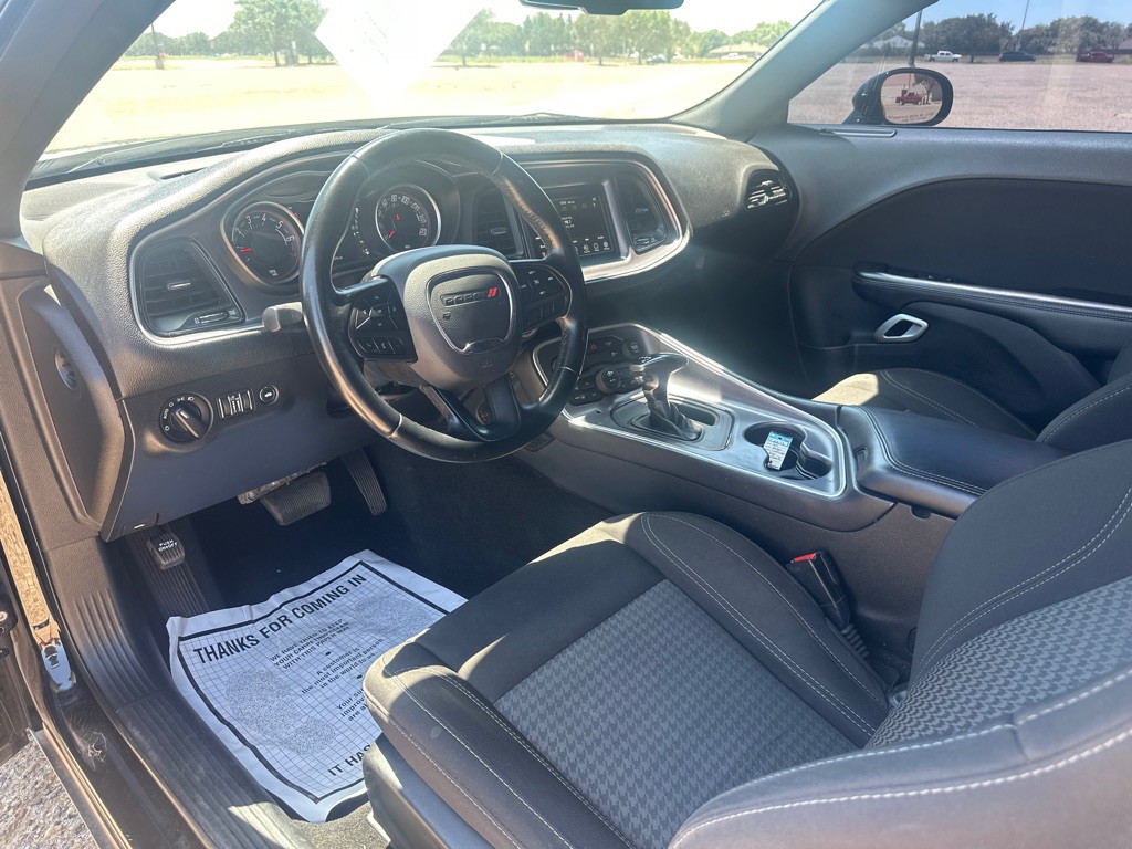 2021 Dodge Challenger Image 14