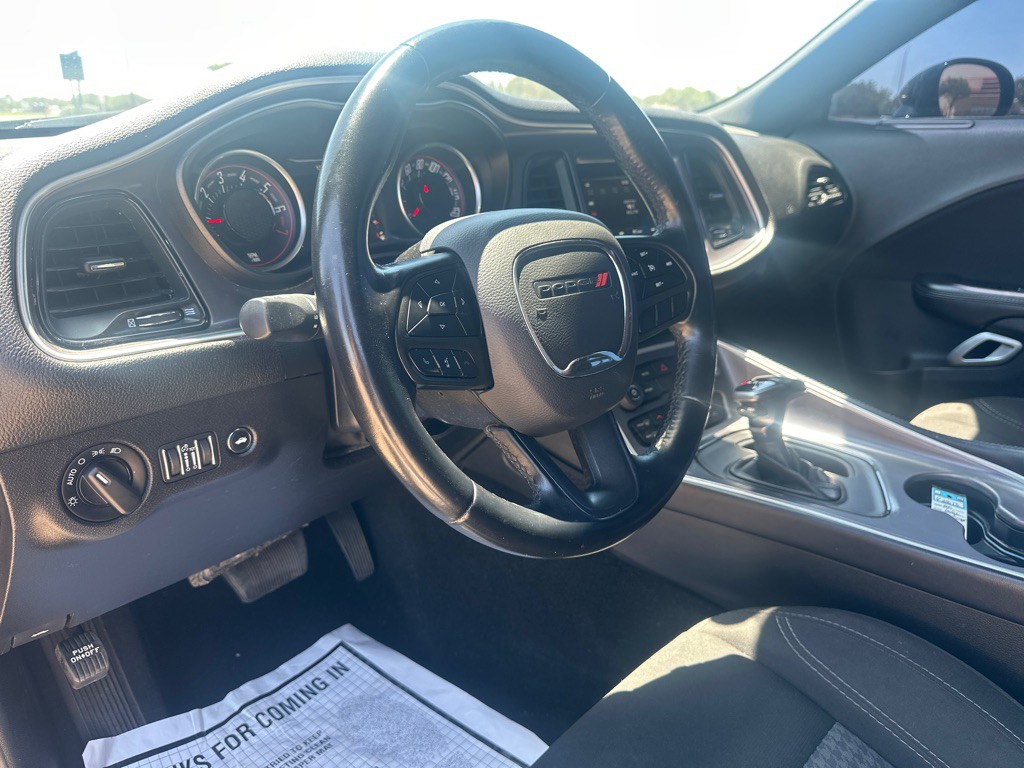 2021 Dodge Challenger Image 16