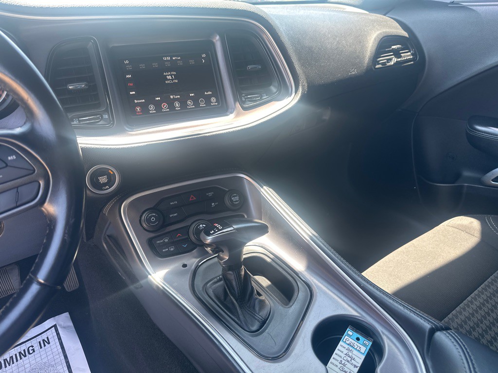 2021 Dodge Challenger Image 18