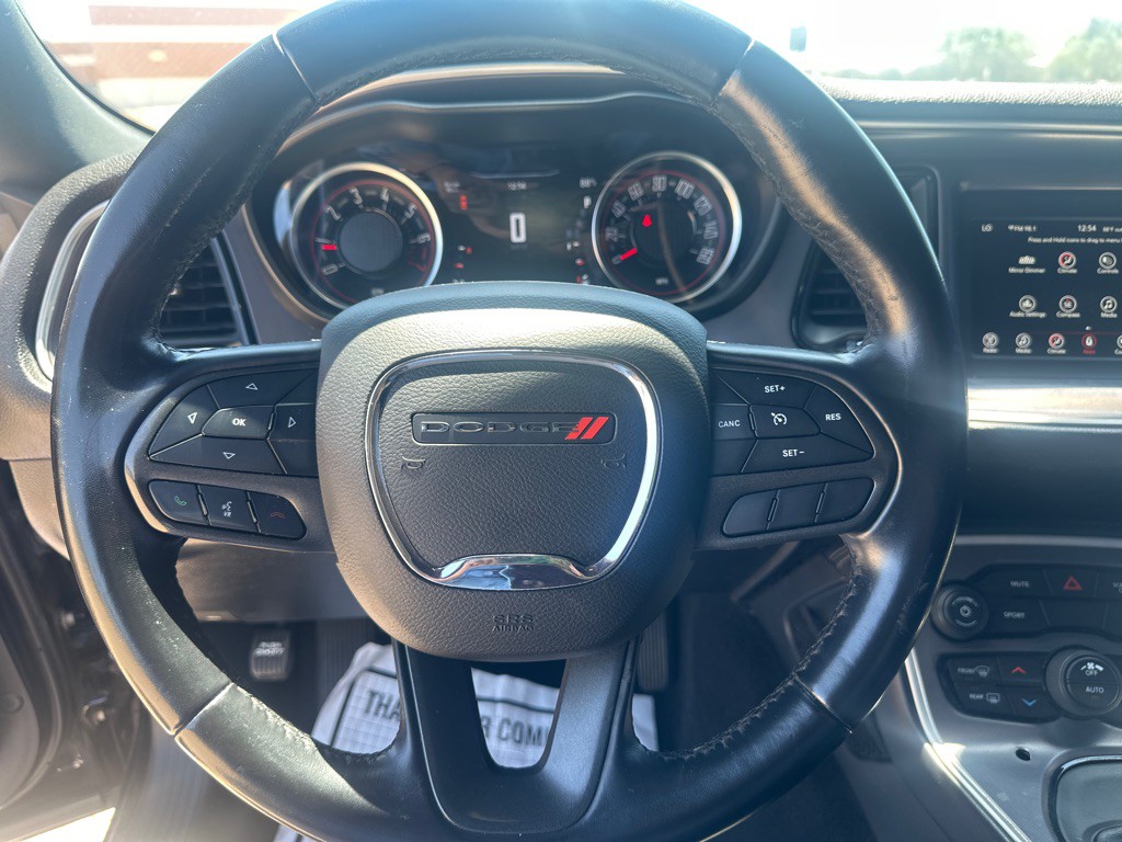 2021 Dodge Challenger Image 25