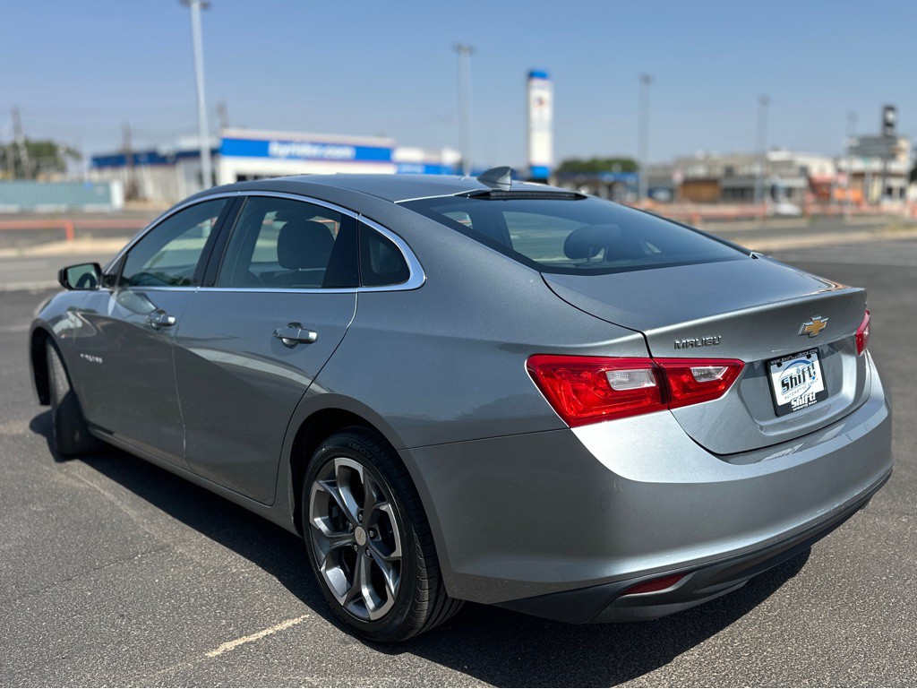 2023 Chevrolet Malibu Image 11